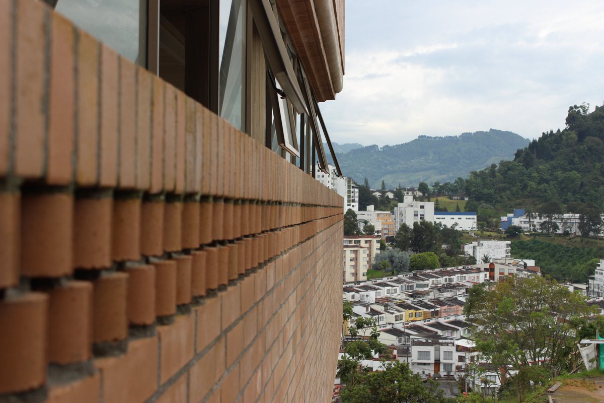 Resultado de imagen para centro cultural rogelio salmona manizales