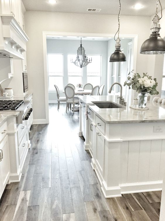 Mainland_Stone's tweet photo. No shabby in this chic white on white design. https://t.co/dmNAUZwFl1