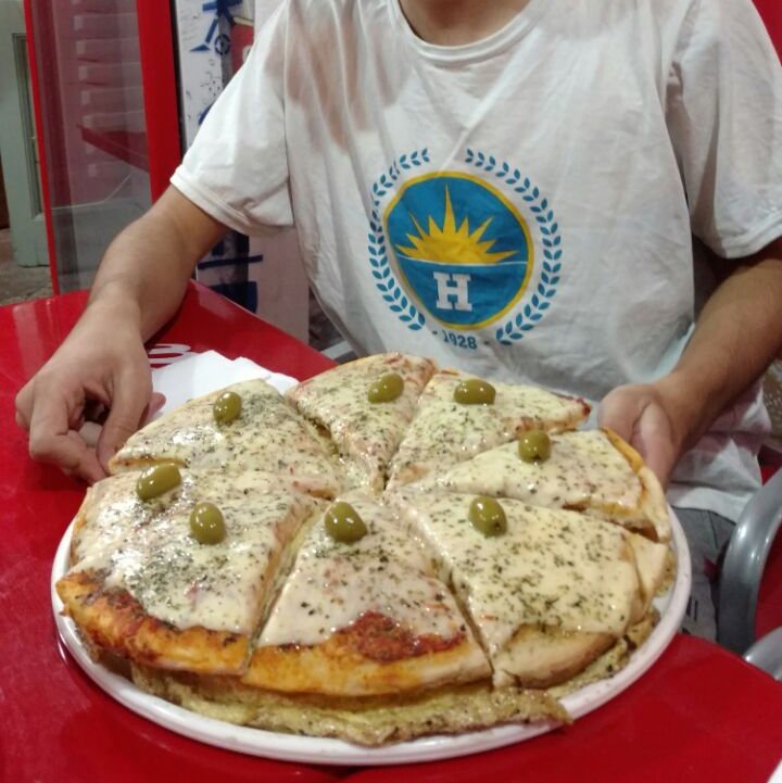CdF_Prode's tweet photo. Todavía podés jugar esta fecha del #Prode: estás apenas a 10 letras de participar por un LomoPizza de #PizzaPronta gratis, ¿qué esperas? https://t.co/dXSWMBgKfO