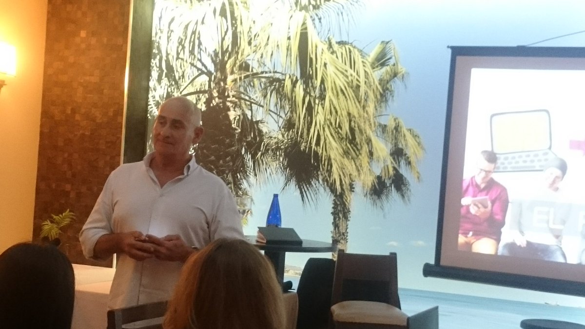 LaMensulaRest's tweet photo. Gran ambiente y mucha participación del publico en la Jornada de Neuromarketing de @juanantnarvaez ..   @el_cuartel @SobreGustos https://t.co/EJEVg1Esm0