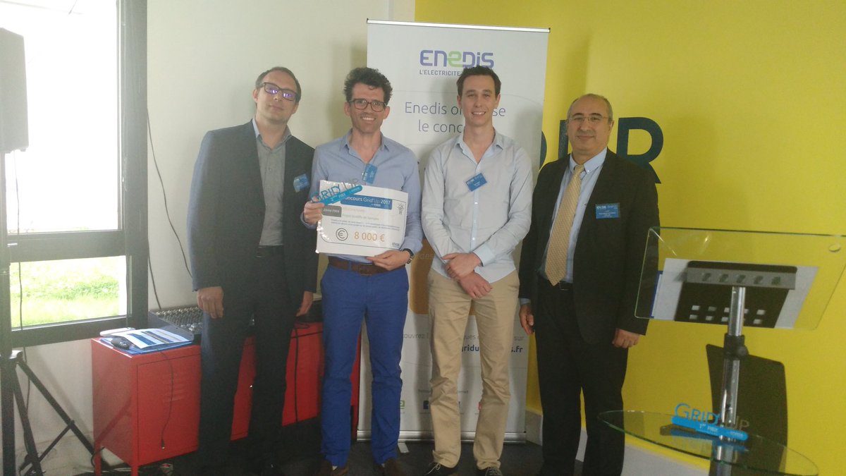 Enedis_AuRA's tweet photo. [#Concours Grid'Up] Fin du #Hackathon ➡ les 2 gagnants sont @GrenobleINP et #Springeo
Bravo à tous! #IoT #innovation #StartUp https://t.co/XKKFjs37Uw