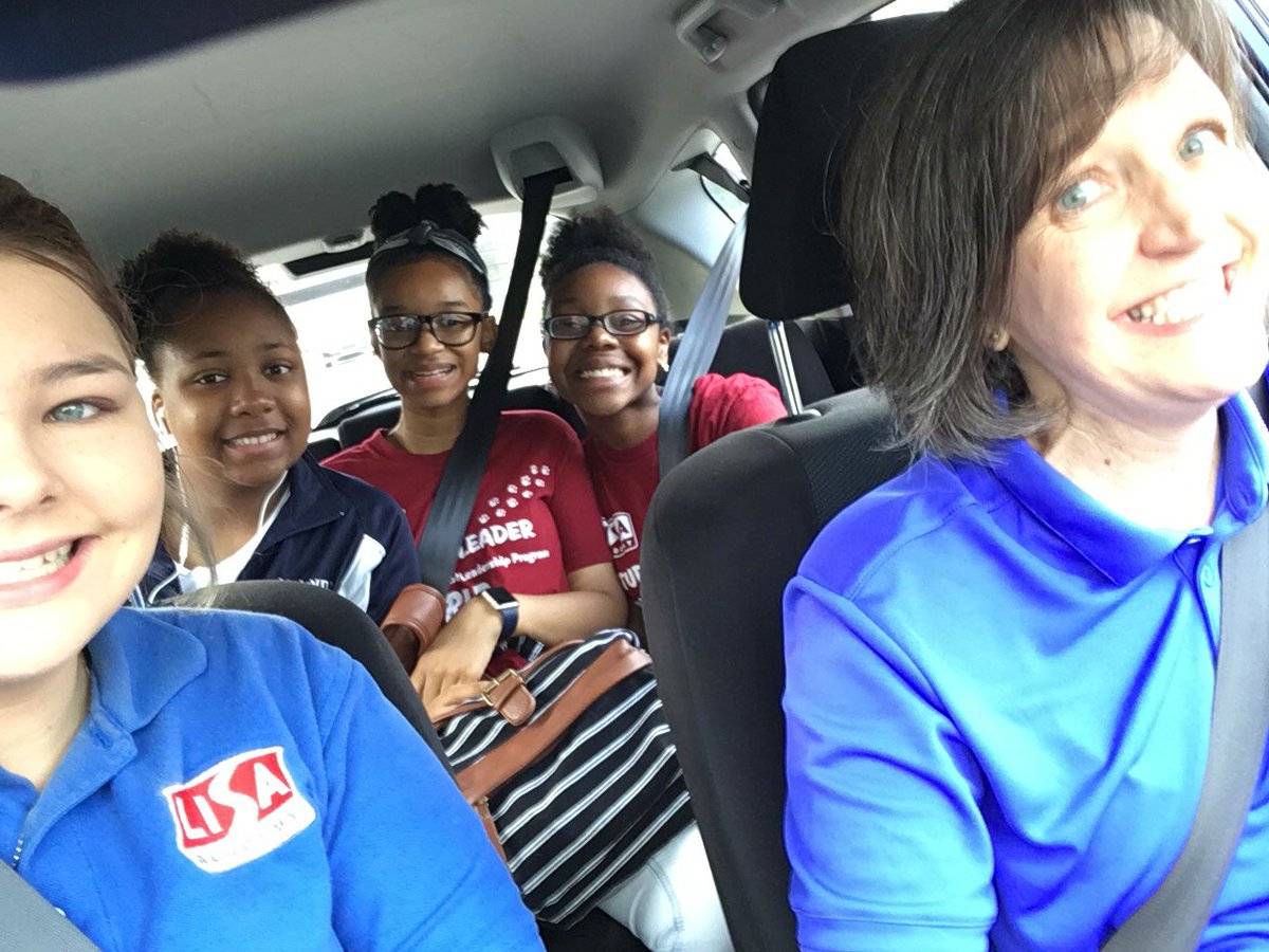 LISANorthK_5's tweet photo. 9th grade CRLP girls on their way to @NWATechFest photo stop @hendrixcollege #jaguarscode https://t.co/lTjhmRhNLE