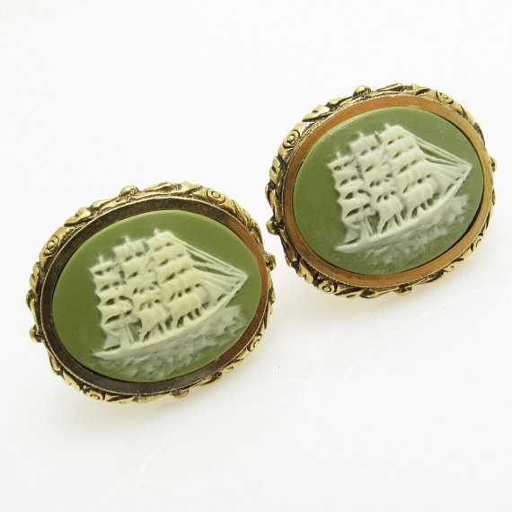 PDaisyJewelry's tweet photo. Clipper Ship #Cufflinks #Vintage Museum Masterpiece Dante https://t.co/E1LQOIVroM #clippership #museummasterpiece #mensjewelry #fathersday https://t.co/hzQHg9SKKS