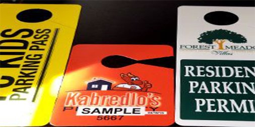 SuncoastID's tweet photo. Door hangers are a fun branding and promotional tool. https://t.co/92VMYVVcN0 https://t.co/JvhZ8E9jFD