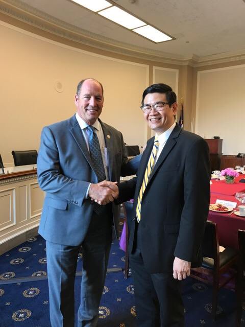 philippinesusa's tweet photo. Thanks, @HouseForeign, 4 hosting round table event on ASEAN, spurred interactions w/ members @RepAnnWagner @BradSherman @dinatitus @TedYoho https://t.co/TXPgQLs5lP