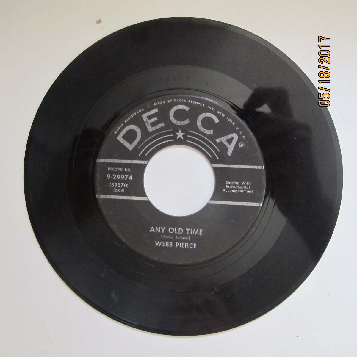 recordonthewaIl's tweet photo. 1956 #WebbPierce #AnyOldTime/ #WellFindAWay 15.99 on Amazon https://t.co/fBlmOVONJf #vintage #vinyl #1950s #country #honkytonk https://t.co/5czx6nIL6Q