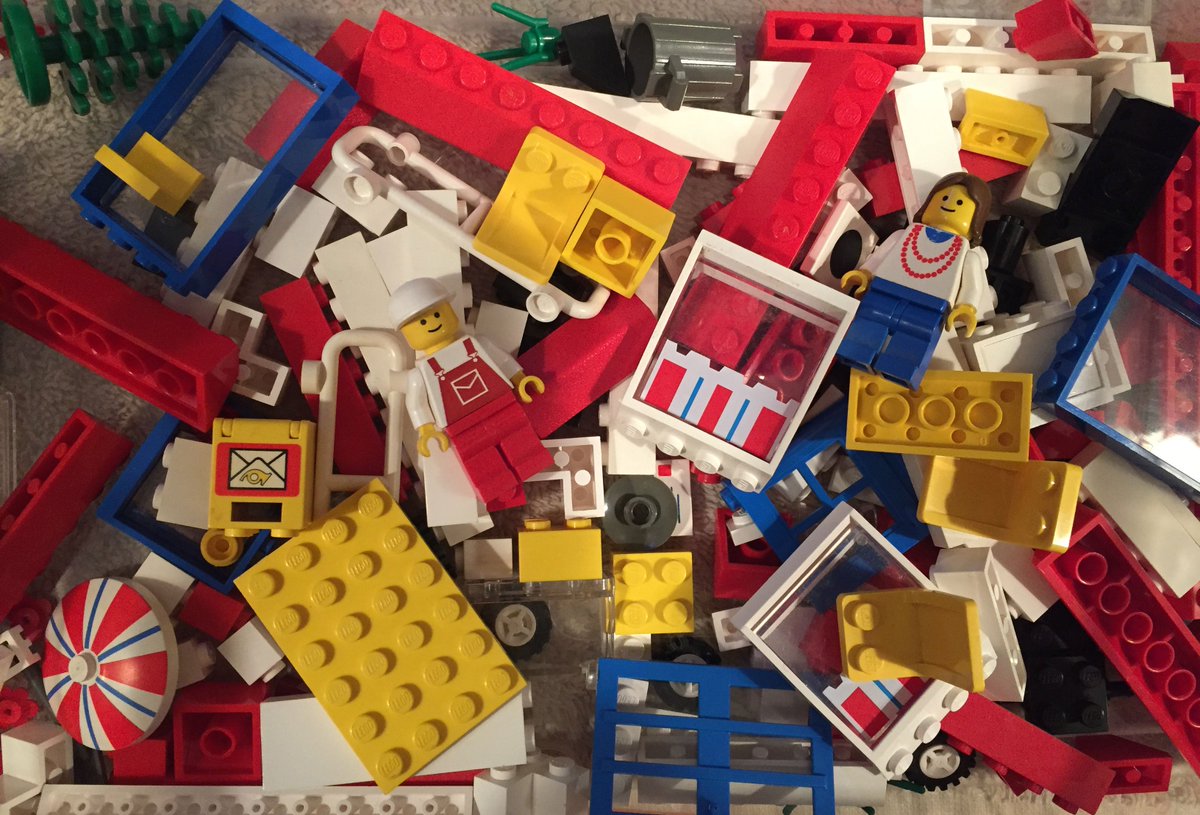 LEGO_4_Sale's tweet photo. Wanna get away?
LEGO 6349 Vacation House - 1988
store: https://t.co/oNZYJmYhkm
#piecetogetherproject #lego #classiclego #80stoys #vintage https://t.co/7b4ThJsTFk