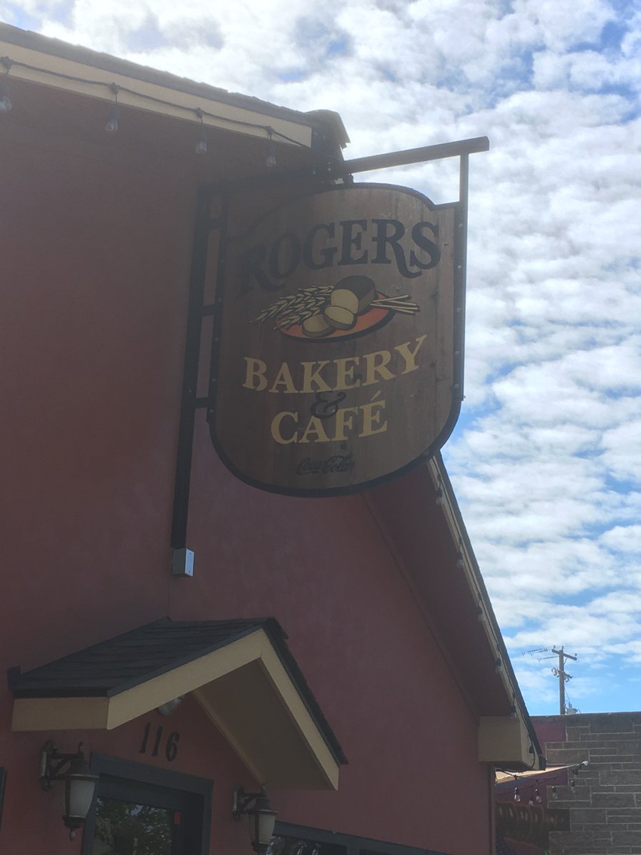 Alex Bauer tweet media