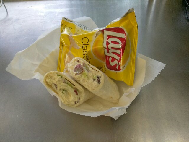 soul2go12's tweet photo. #Soul2gochickensaladwrap#eatontheave. #westBroadway 11-2 https://t.co/Tl1FWF1y2m
