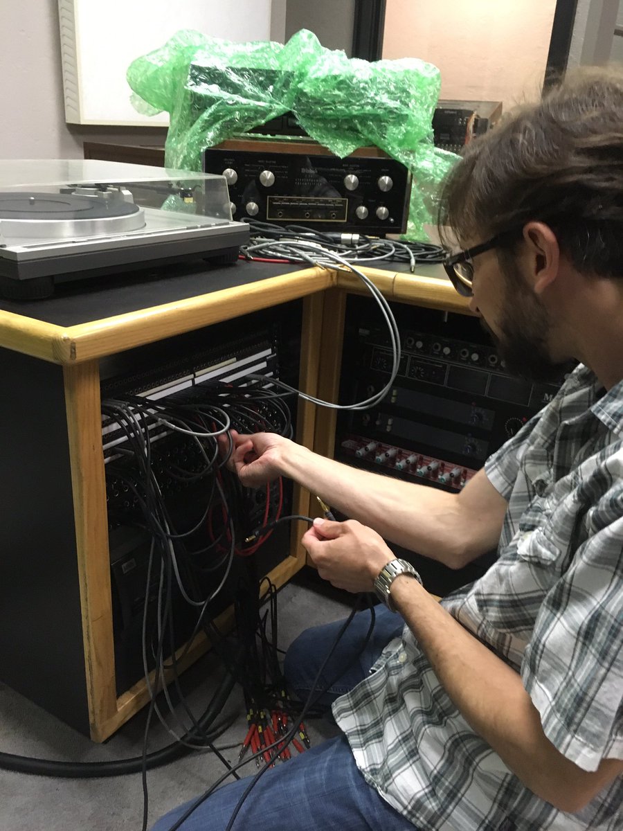 newtribesounds's tweet photo. Mixing with Tribesman Mike Phenix at Phenix Production Group. Alien Taxi sounding great 👽 https://t.co/F3a2N3s5jC
