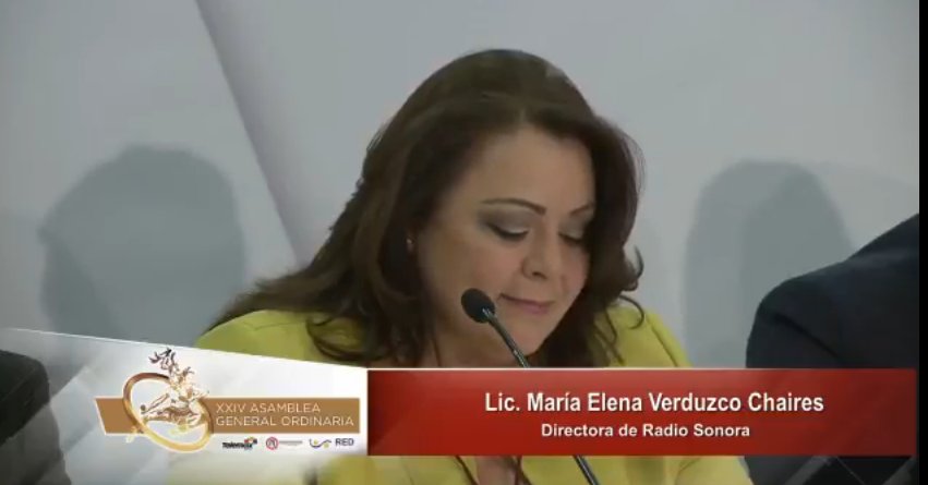 CANAL44TV's tweet photo. La Lic. María Elena Verduzco, dir. de @RadioSonora947, da la bienvenida como anfitriona en #AsambleaRed https://t.co/drmNJHOTOc