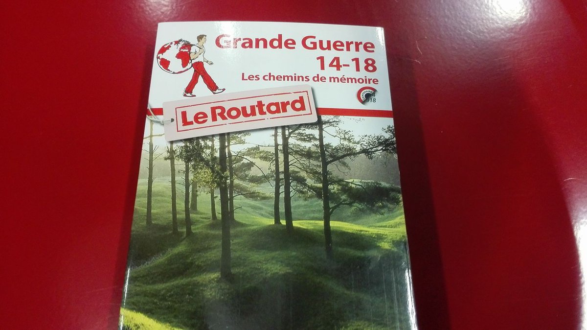 Paysages1914's tweet photo. Le @GuideDuRoutard 14-18, belle réalisation de la @Mission1418 est désormais dans la bibliothèque de @Paysages1914  grâce à #EdNum17 https://t.co/XbbUN2j06D