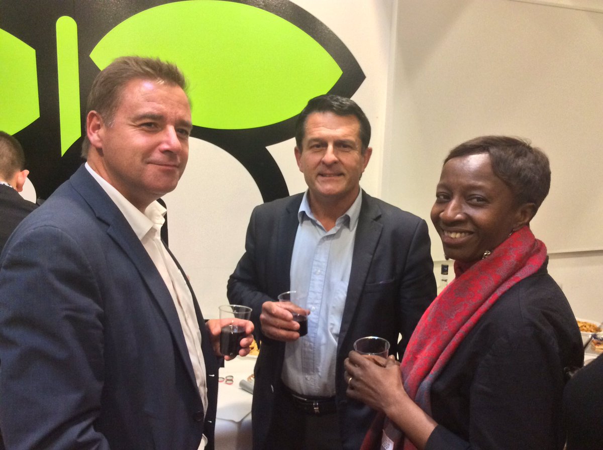 fede_ps44's tweet photo. Soirée de remerciements aux militant-e-s et soutiens @le44avecHamon @benoithamon pour la campagne #Presidentielle2017 en Loire-Atlantique1/2 https://t.co/NHFzRhL3xv