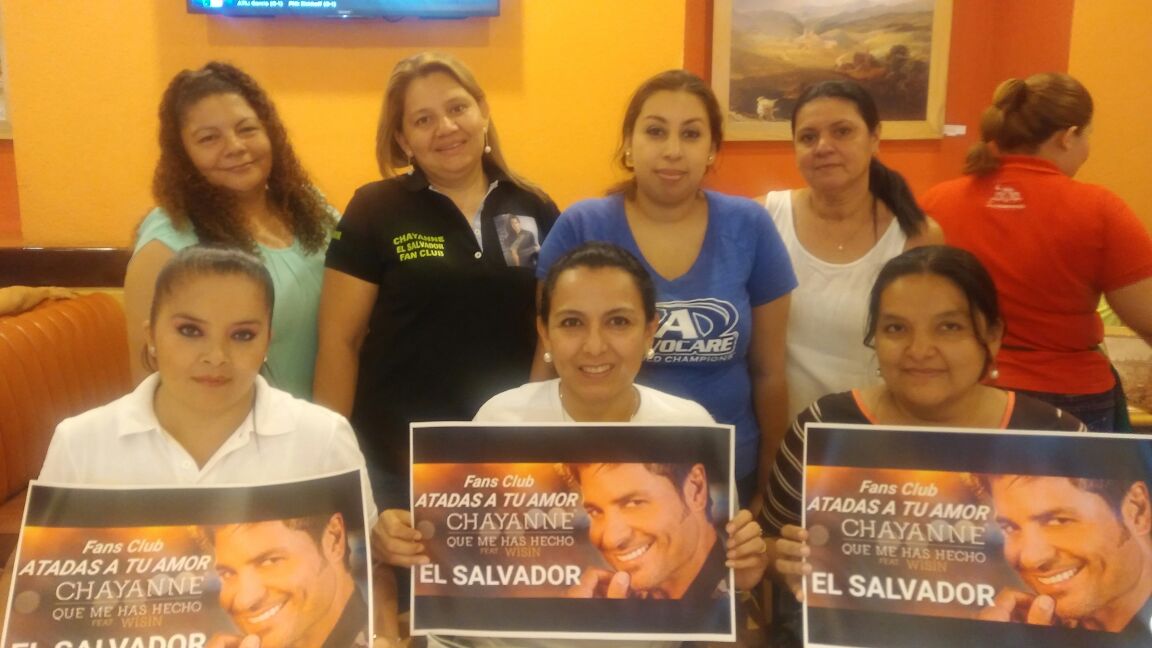 ErikaErika1985's tweet photo. Sonando #QueMeHasHecho de @CHAYANNEMUSIC por Radió @FULLFM #full10 #ChayanneNewSingle
#ChayanneElSalvador @sonymusicca @chayanne_sv https://t.co/Y56n40bReW