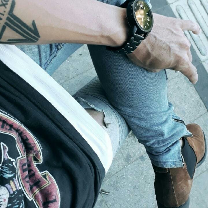 gideon_hendri's tweet photo. OMG! Kamu harus melihat ini. #BIGOLIVE > biasa aja.  https://t.co/Yz6FYe3Fug https://t.co/0oYSqbfYd9