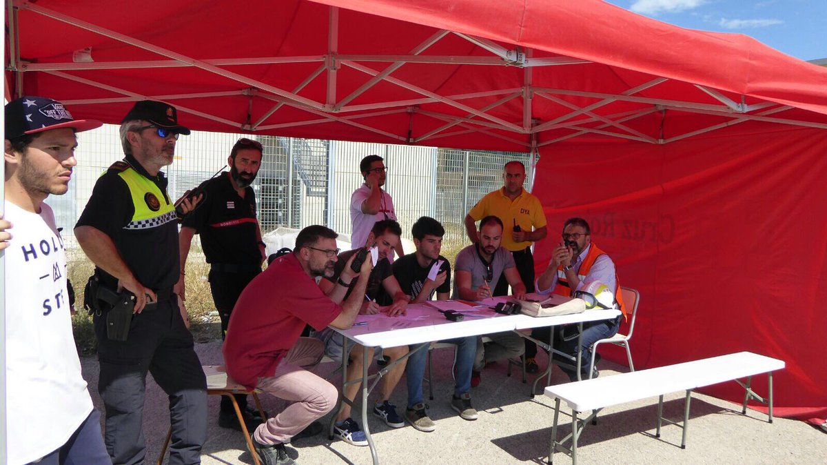 IEmergDaVinci's tweet photo. Nuestros alumnos han formado parte del PMA, que entre otras, tiene la función de coordinar a las unidades básicas #AMVLDV2017 https://t.co/9cs19oqX3j