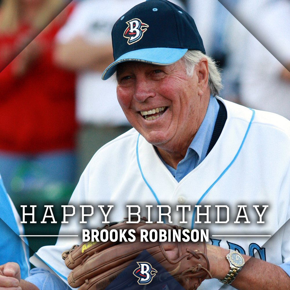 Happy birthday to the Hall Of Famer himself, Brooks Robinson! 