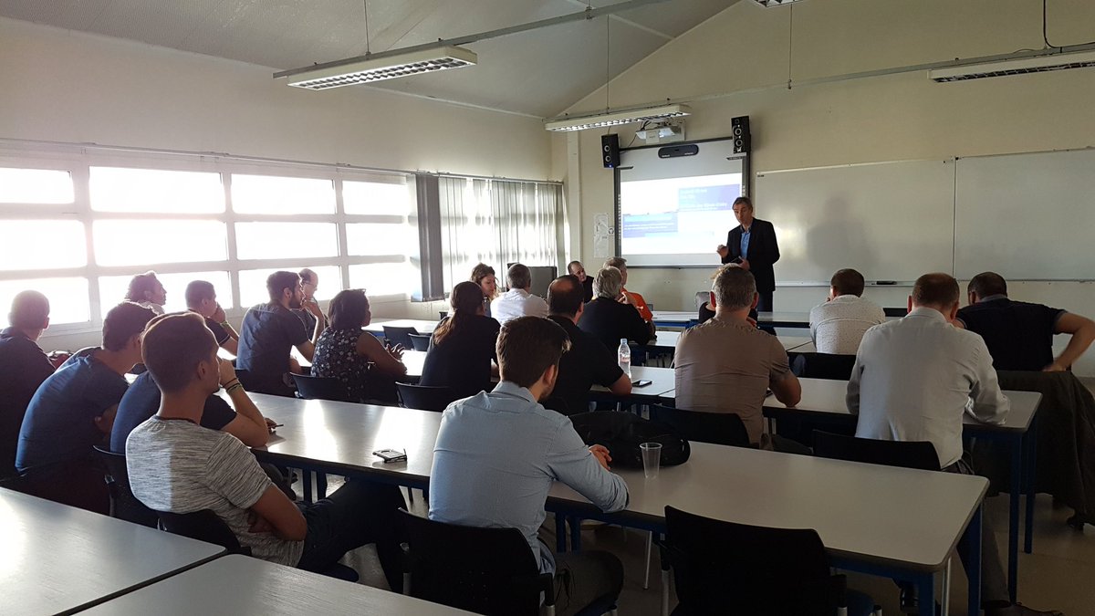 DBSofficiel's tweet photo. Intervention de @gridel lors du #Meeting @garDigital
#garDigital #Digital #Numerique #Entrepreneur #Ales #Gard https://t.co/8xnLsocv02