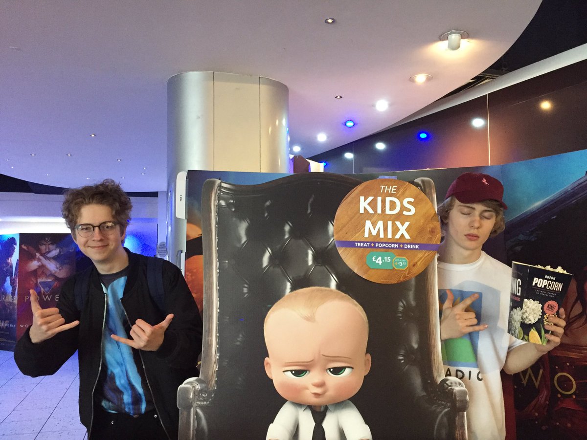 texxyson's tweet photo. currently at boss baby with @grynpyret and @stereocubee and no one else https://t.co/bxW7pa7PEd