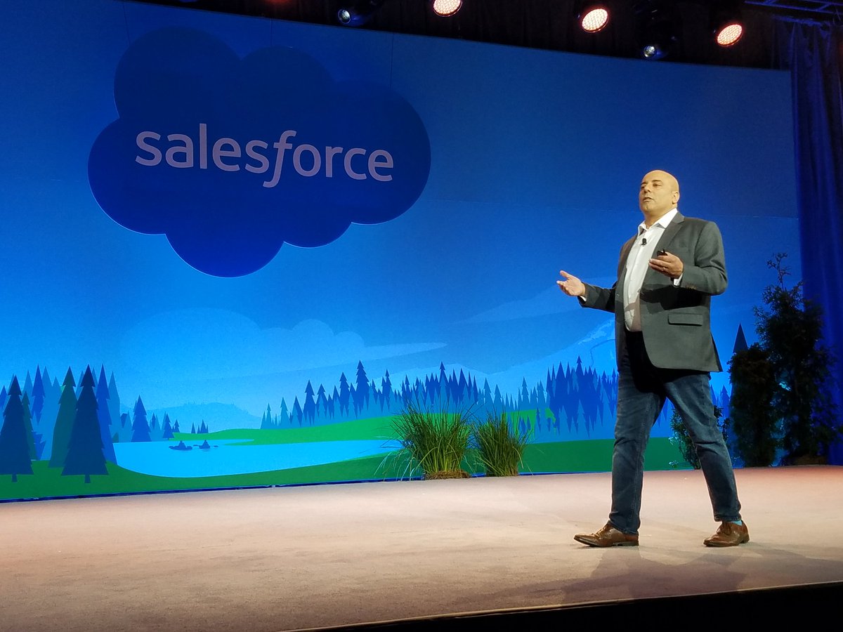 Salesforce DMP tweet media