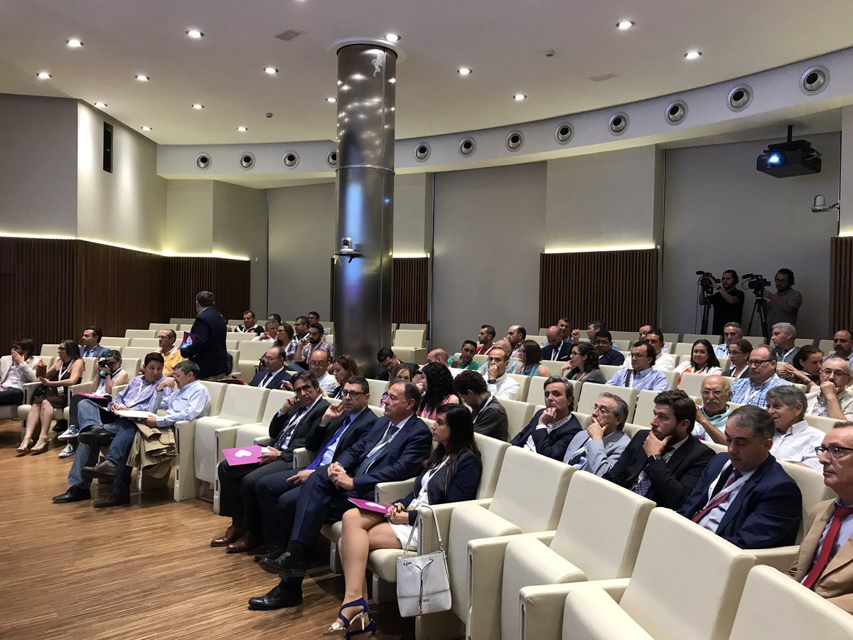 RevistaMercados's tweet photo. Cerca de un centenar de asistentes en el #ForoProbelte donde también se hablará de los retos de futuro de las empresas de nutrición vegetal https://t.co/qztBGZeaND