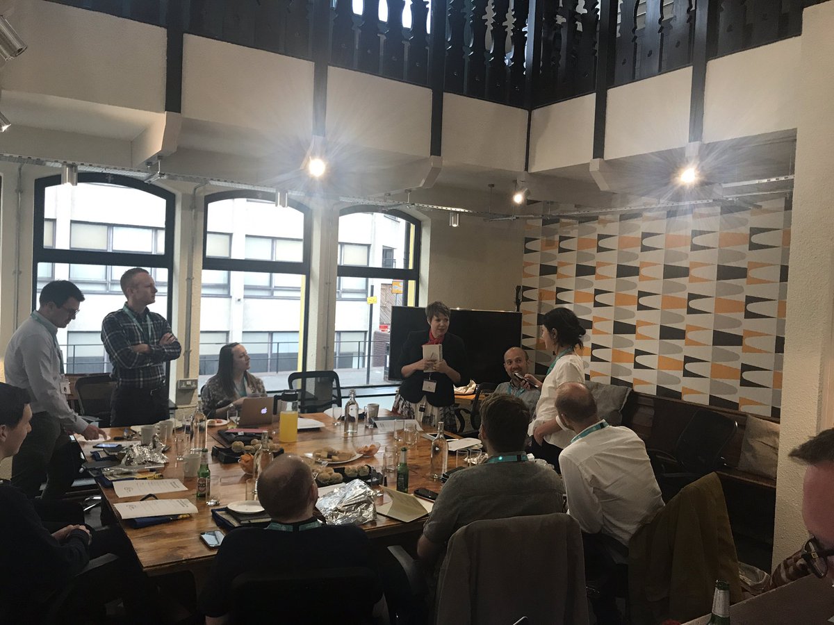 Ossyref's tweet image. Understand your position and your differentiator @RubyStarTweet @DigiRoundtable @digitallancs