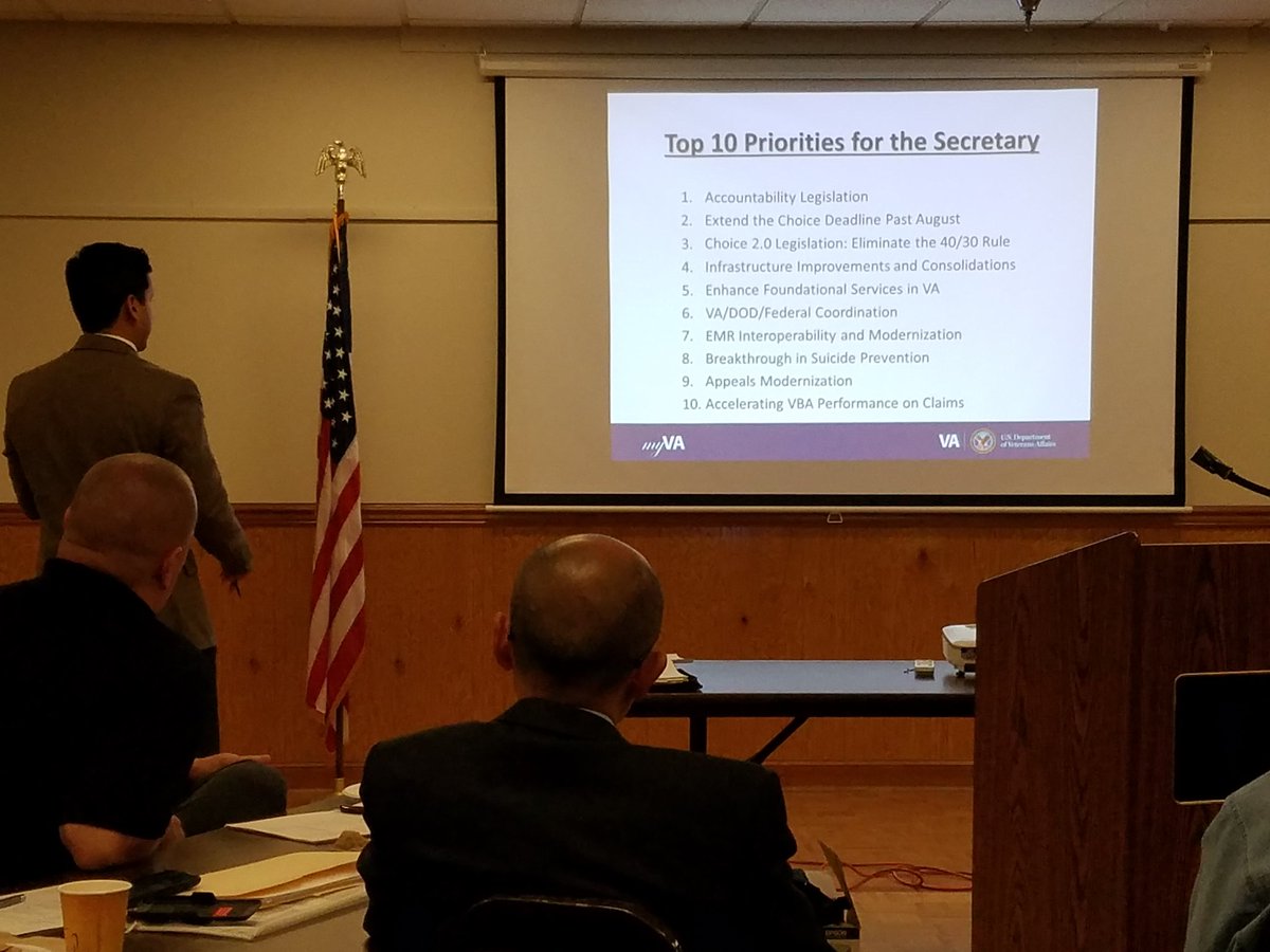 WDVA's tweet photo. Top 10 Priorities for @DeptVetAffairs Secretary @SecShulkin being briefed to Washington State Veteran Service Officers. #CommandersCall https://t.co/mG2N98OlhG