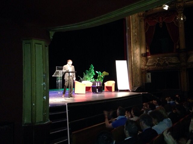 ville_albi's tweet photo. #Cap2050 inauguré par S.Guiraud Chaumeil, maire #Albi ce soir au théâtre des Lices #CJD #innovation #prospective #VilleAlbi @cjd_france https://t.co/wgxWaBJ3hS