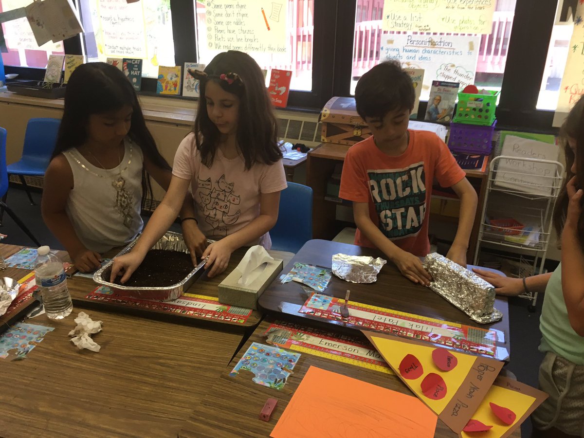 FSDKastner's tweet photo. The right design can help a building stand during an earthquake. 2nd Grade engineers at work! 📝📏🏙@FSDVikings https://t.co/gHJXXhFajo