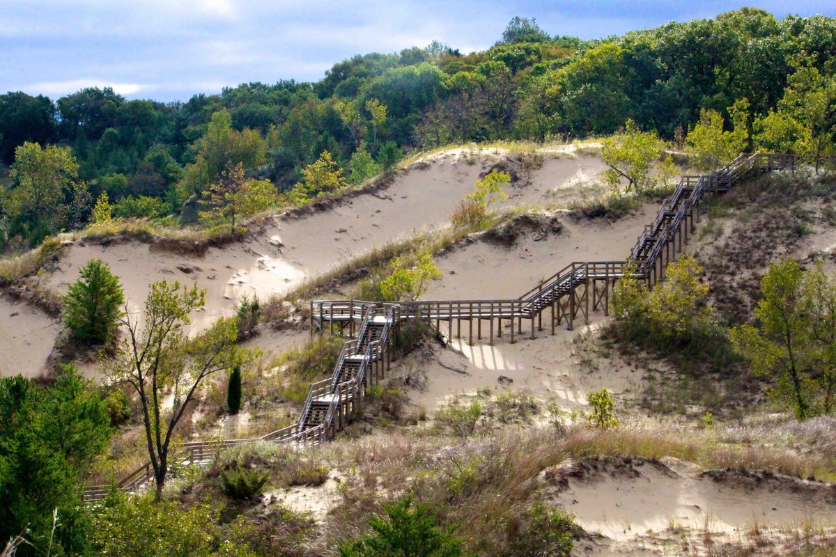 RobJsp's tweet photo. Indiana Dunes National Lakeshore (Indiana, USA) #travel #USA #Indiana https://t.co/gxT1mnffaa