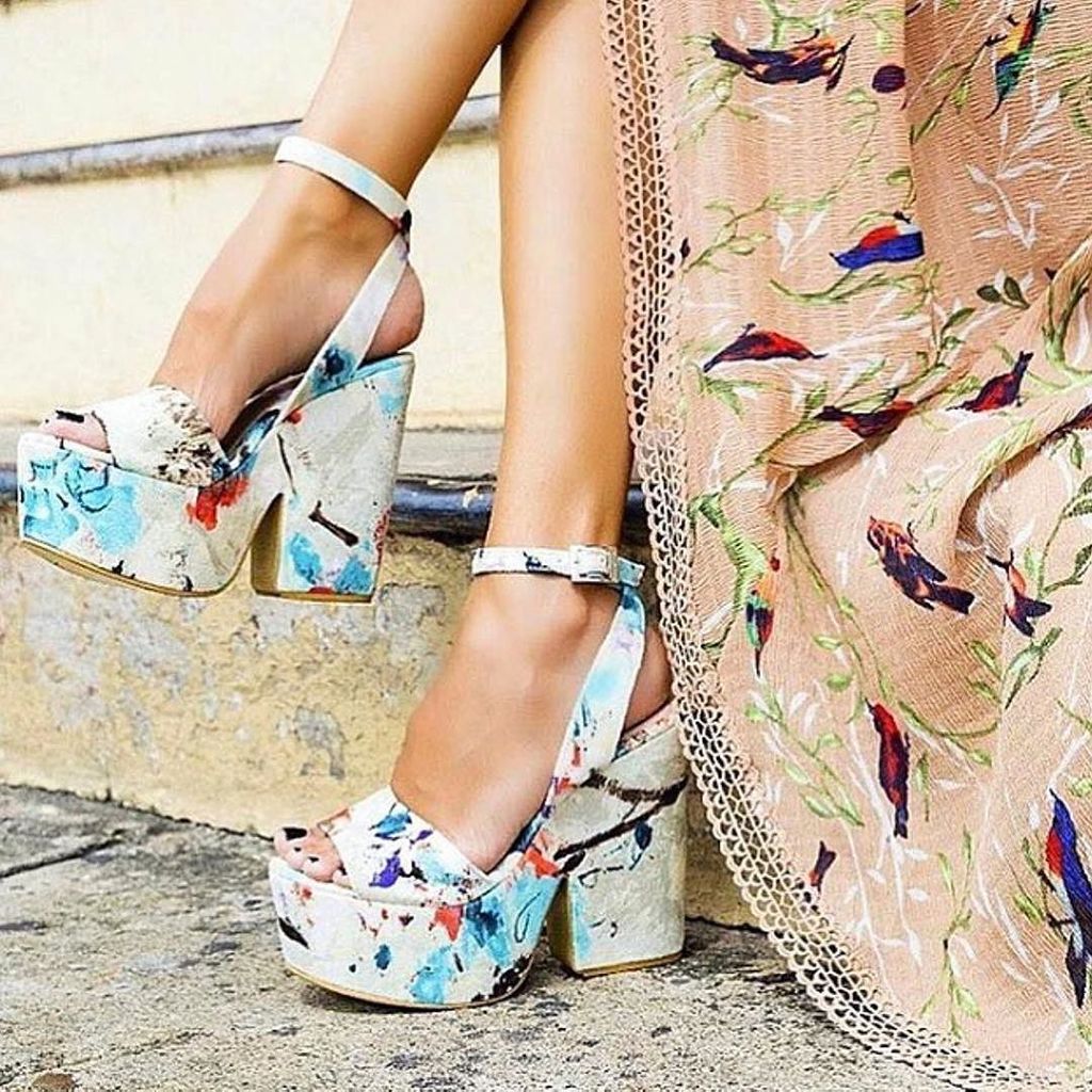 MModaIntl's tweet photo. #BeautifulCollection 👠⠀
From: @tahi_shoes⠀
#Colombia #FashionDesigner
.
#DirectorioMModa⠀
#MModaIntl #Shoes #Trend… https://t.co/ykZQmpiWLZ https://t.co/cZCTSSKKZs