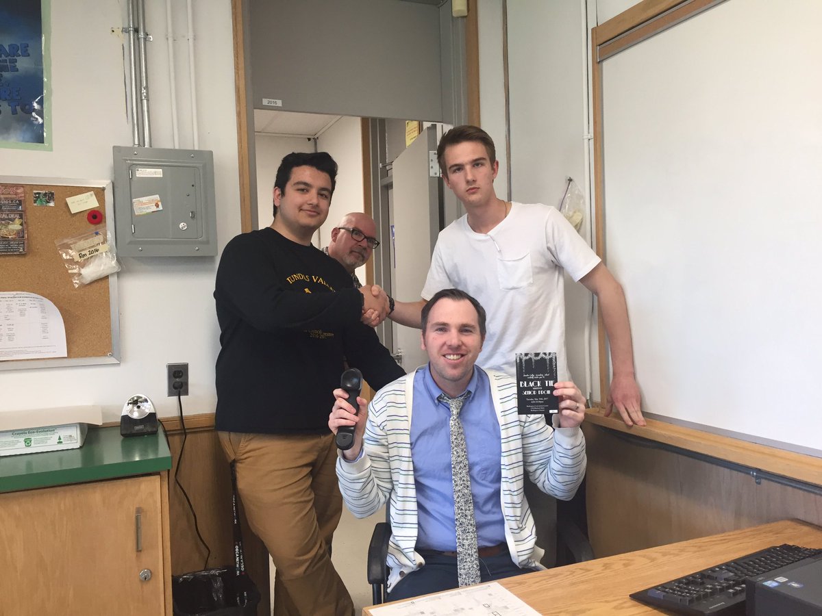 DVSS Promposal tweet media