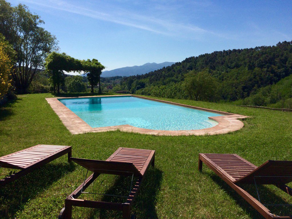 GoCyclissimo's tweet photo. Where better to do your post ride hydro recovery?! https://t.co/RB7Kk64Lsx https://t.co/fDHaLj7Rvs