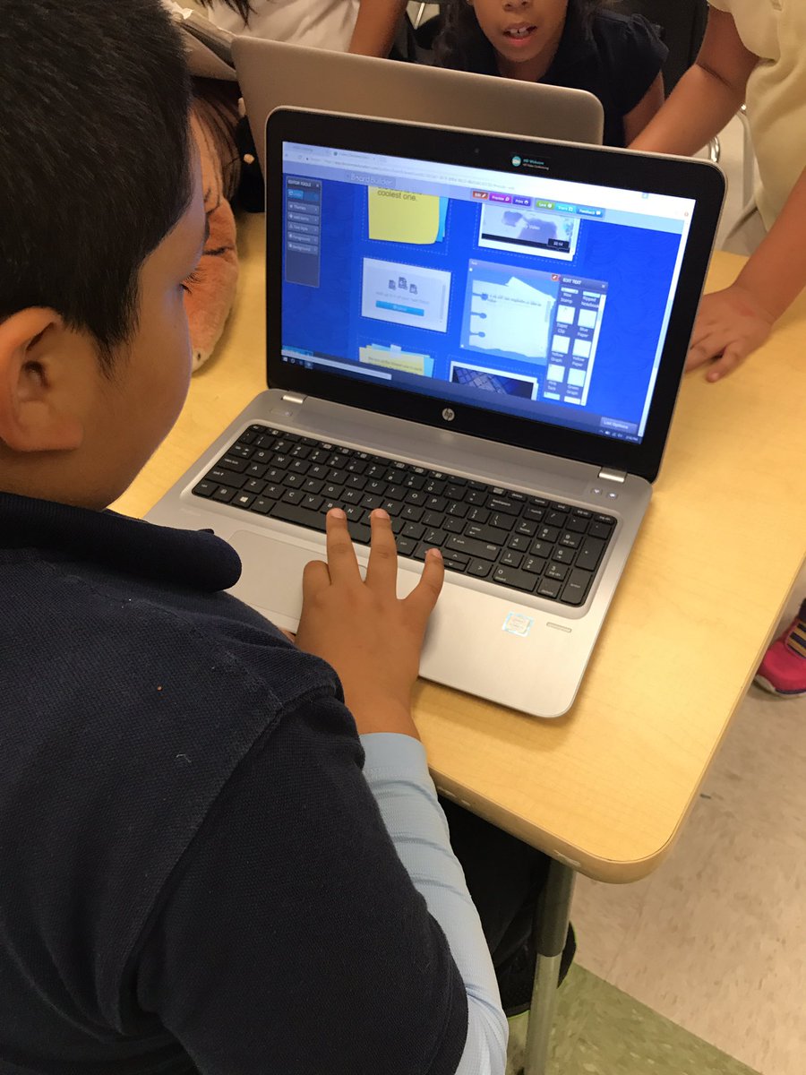 ObidiegwuCrew's tweet photo. Using the laptops to create our own @DiscoveryEd board about a topic we have learned. #showwhatyouknow @ParksideProud https://t.co/ws9E00409M