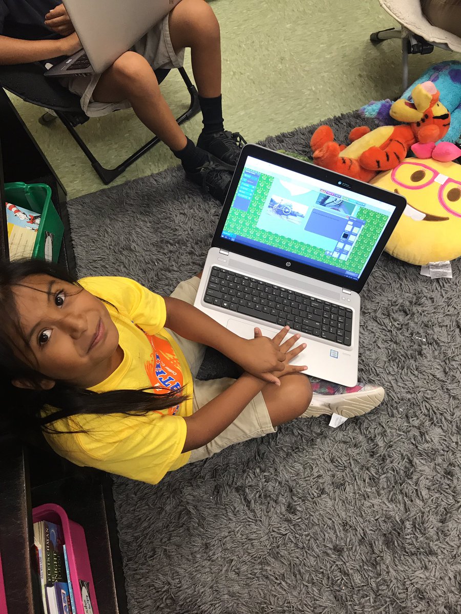 ObidiegwuCrew's tweet photo. Using the laptops to create our own @DiscoveryEd board about a topic we have learned. #showwhatyouknow @ParksideProud https://t.co/ws9E00409M
