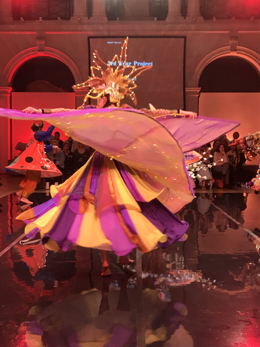 lucie_dhog's tweet photo. #3rdyearproject celebrating Diwali - Twinkling lights, multi-textures &amp; birds of paradise #ECACostume @eca_edinburgh https://t.co/5GDBkyZMcG