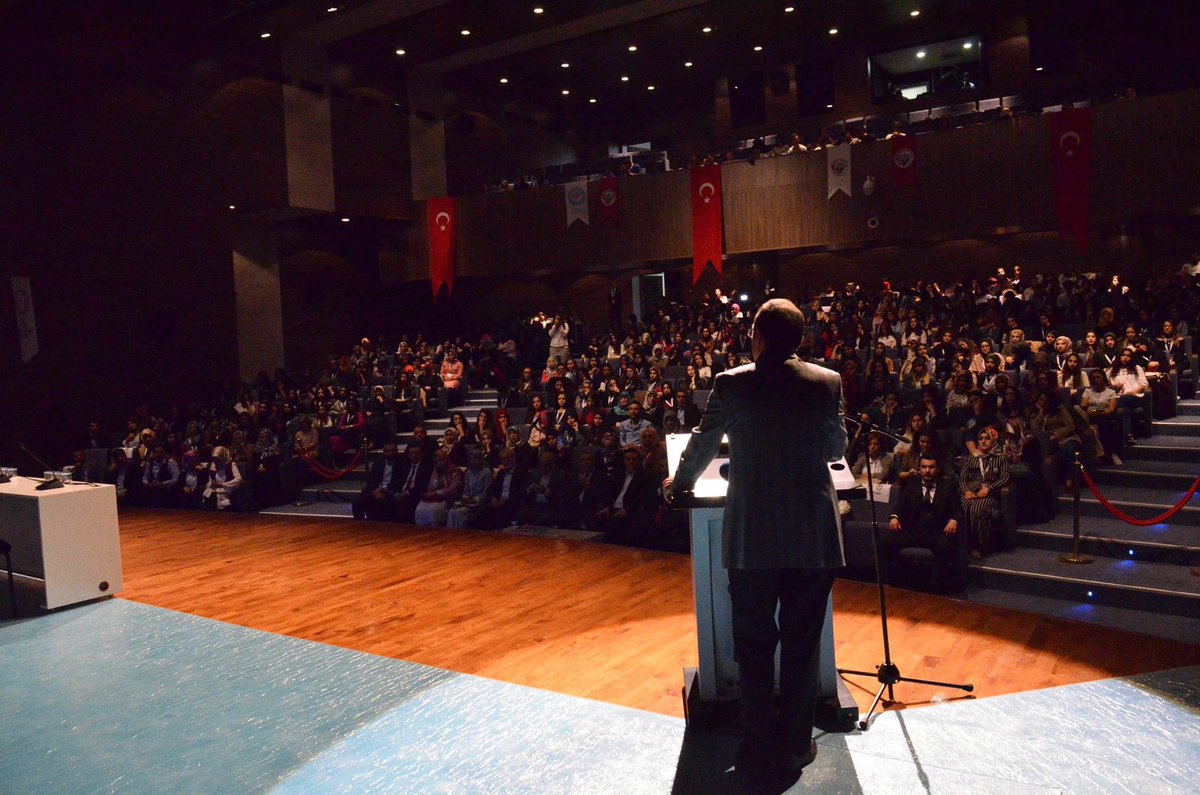 sohobTR's tweet photo. 5.Ulusal Sosyal Hizmet Öğrenci Kurultayı. EMEĞİ GEÇEN HERKESE TEŞEKKÜRLER.
#sosyalhizmetöğrencibirliği https://t.co/LSl47zP0GC