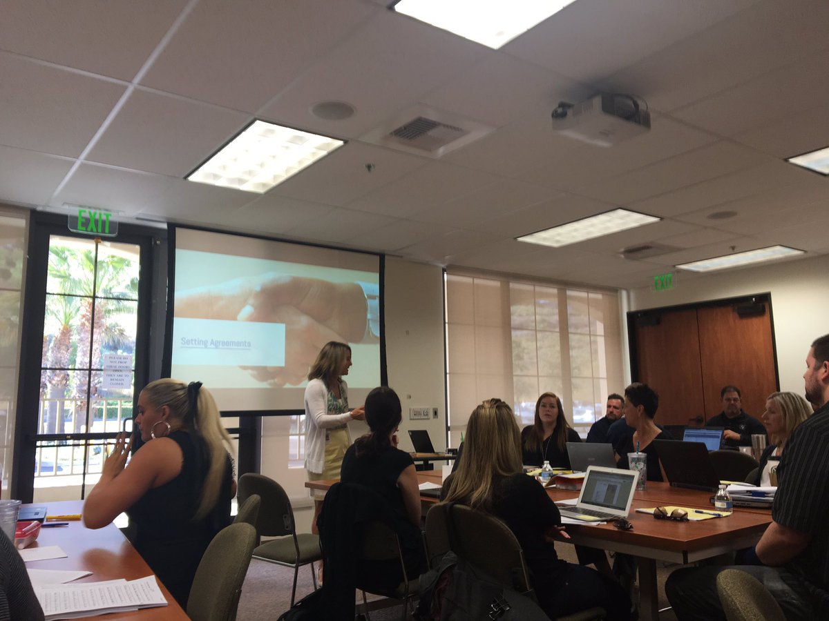 patterson_capo's tweet photo. Discussing disciplinary literacy in HSS through DBQs @nmglassen #GFI! @ https://t.co/tyFCAvD64b