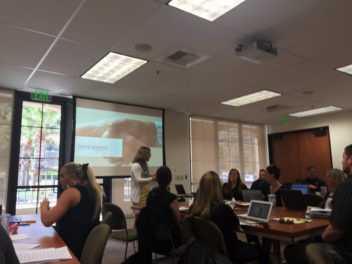 patterson_capo's tweet photo. Discussing disciplinary literacy in HSS through DBQs @nmglassen #GFI! @ https://t.co/tyFCAvD64b