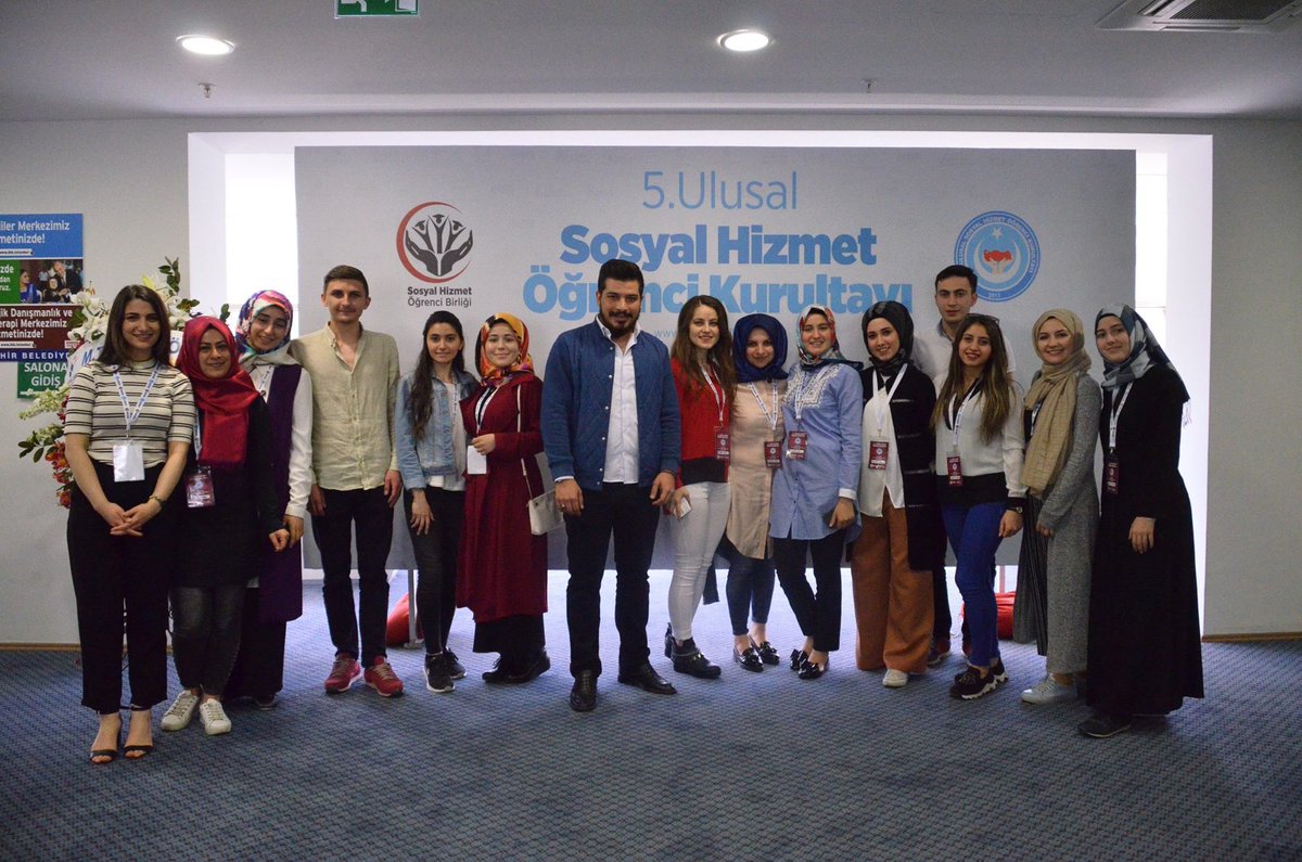 sohobTR's tweet photo. 5.Ulusal Sosyal Hizmet Öğrenci Kurultayı. EMEĞİ GEÇEN HERKESE TEŞEKKÜRLER.
#sosyalhizmetöğrencibirliği https://t.co/jmZDEuUOup