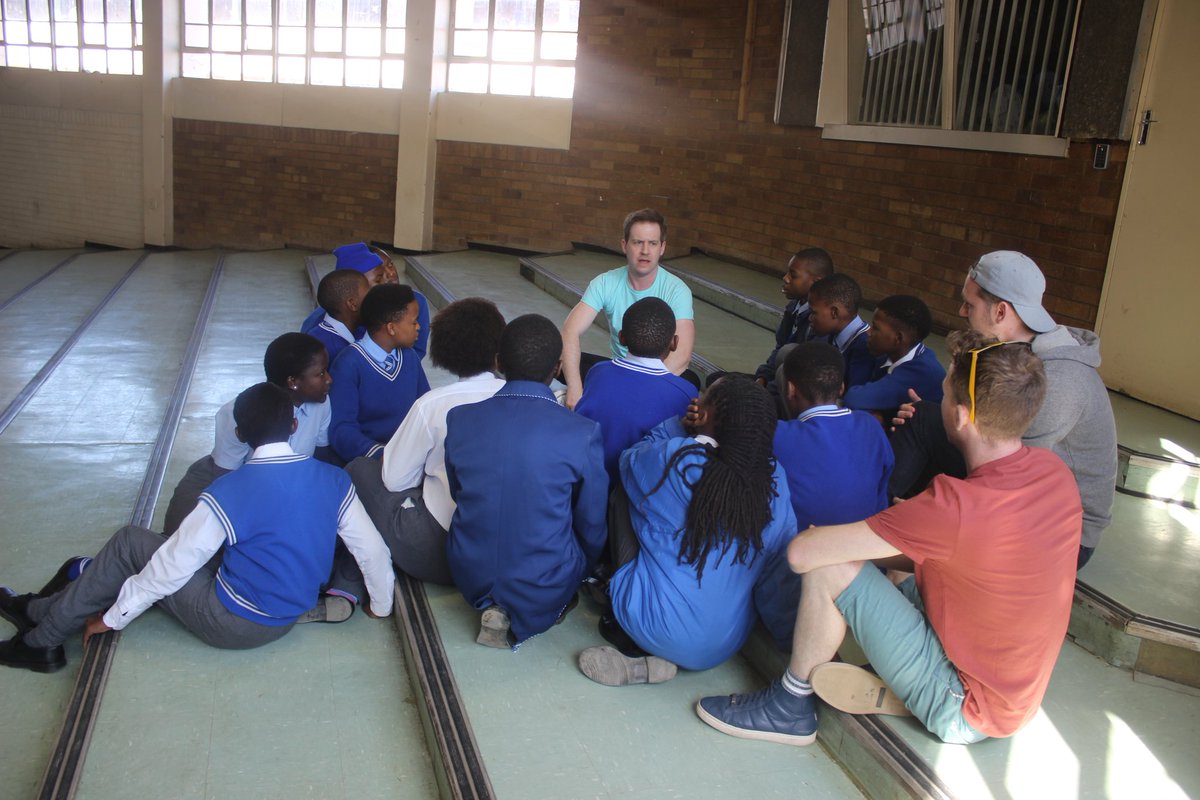 sowetotheatres's tweet photo. #TenorsSA #TenorsTourSoweto Music workshops at Thaba Jabula Secondary School in Soweto https://t.co/0CiVAyxgbr