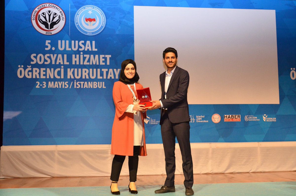 sohobTR's tweet photo. 5.Ulusal Sosyal Hizmet Öğrenci Kurultayı. EMEĞİ GEÇEN HERKESE TEŞEKKÜRLER.
#sosyalhizmetöğrencibirliği https://t.co/XVVoyuItqQ