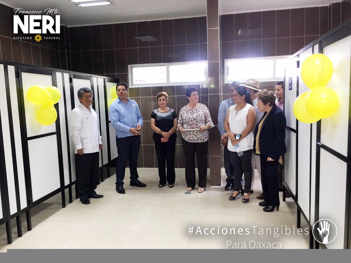 FMartinezNeri's tweet photo. Se obtuvieron recursos para remodelar todos los módulos sanitarios. Ahora los estudiantes de la @UABJO son parte de las #AccionesTangibles https://t.co/FChy5J4lgp