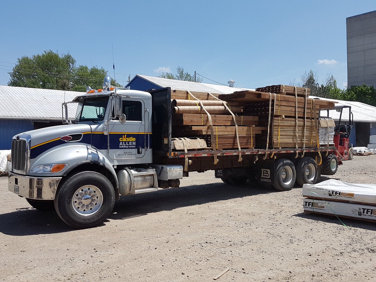 AllenLumber's tweet photo. Lots of folks taking advantage of our save the HST sale on #MicroProSienna wood, composite decking and railings! 2 days left of big savings! https://t.co/fVNRlplrzn