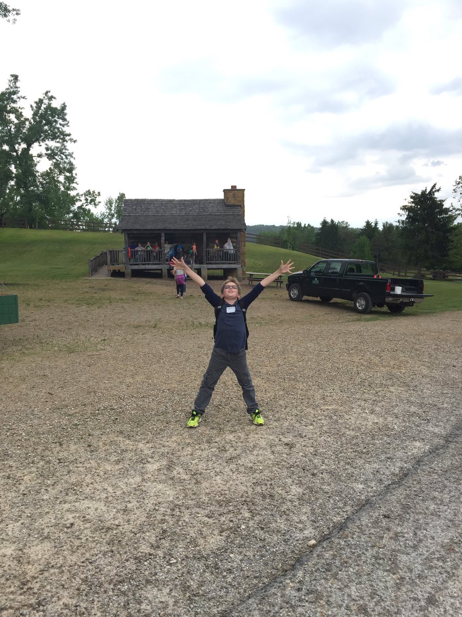 SinesAmy's tweet photo. Thank you Tarhe Trails PTO for an awesome day!!! @TarheTrails @TarheStCouncil #TTES2016 https://t.co/MHYSkDxM0X
