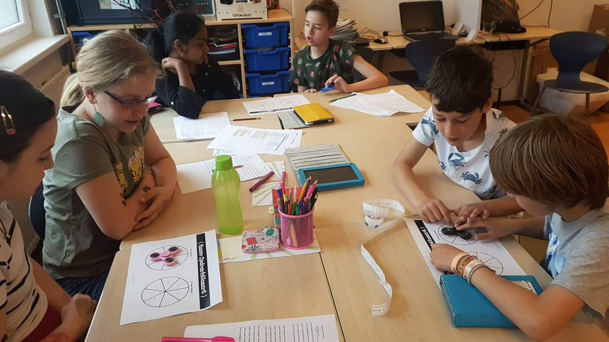 Groep 7 rekent met #spinners #belevingswereld #ontdekkendleren