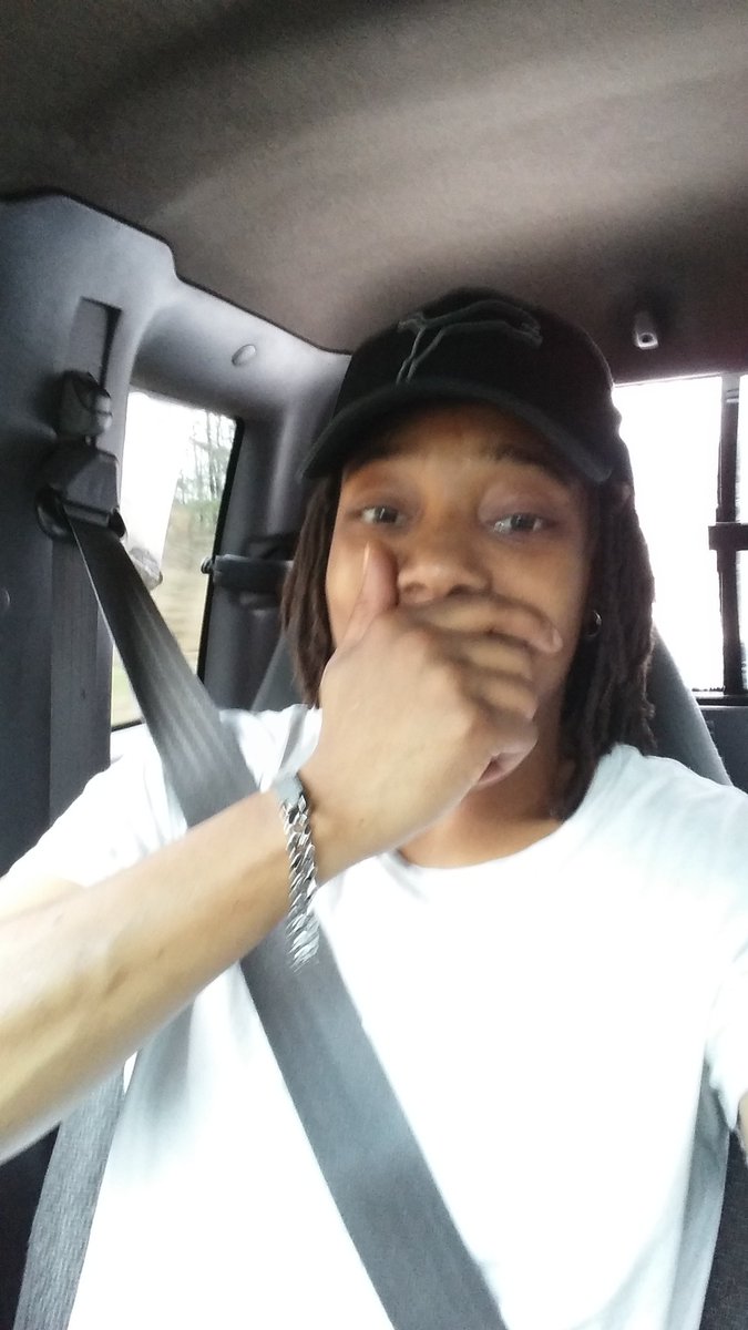 ChichiSlaughter's tweet image. When you forget oops I&apos;m not you.
#SubsidizedUnga v