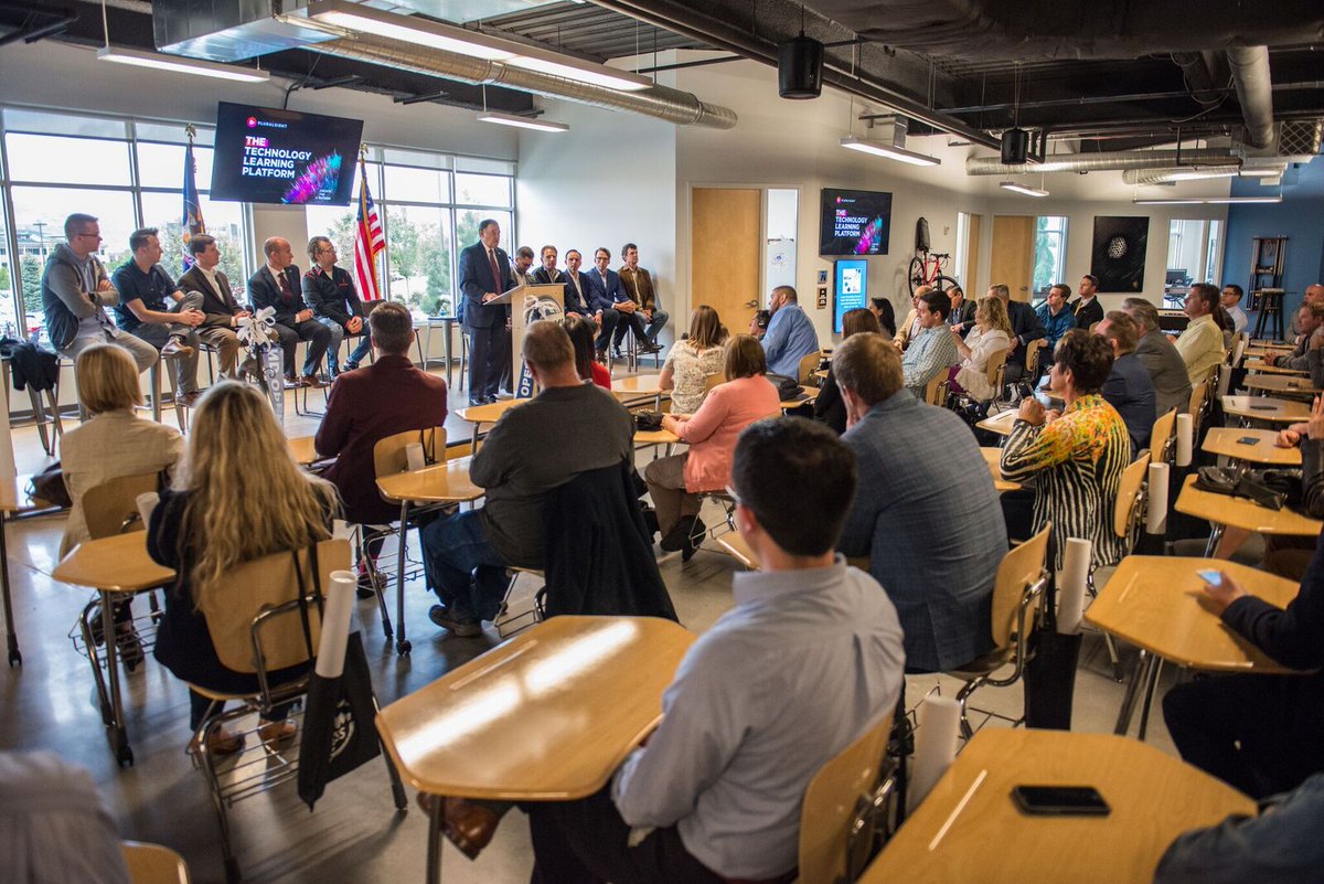 siliconslopes's tweet photo. We opened a new office, cut a big ribbon &amp; awarded @Curtisut as the first-ever #siliconslopes Community Hero:

https://t.co/JRcqUlJSaw https://t.co/haIjkzNgys