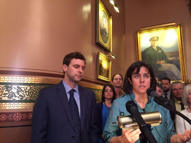 Reporters Roundtable: State Politics In A Week Of Stalemate bit.ly/2pY91vh https://t.co/gewc8MpfP4