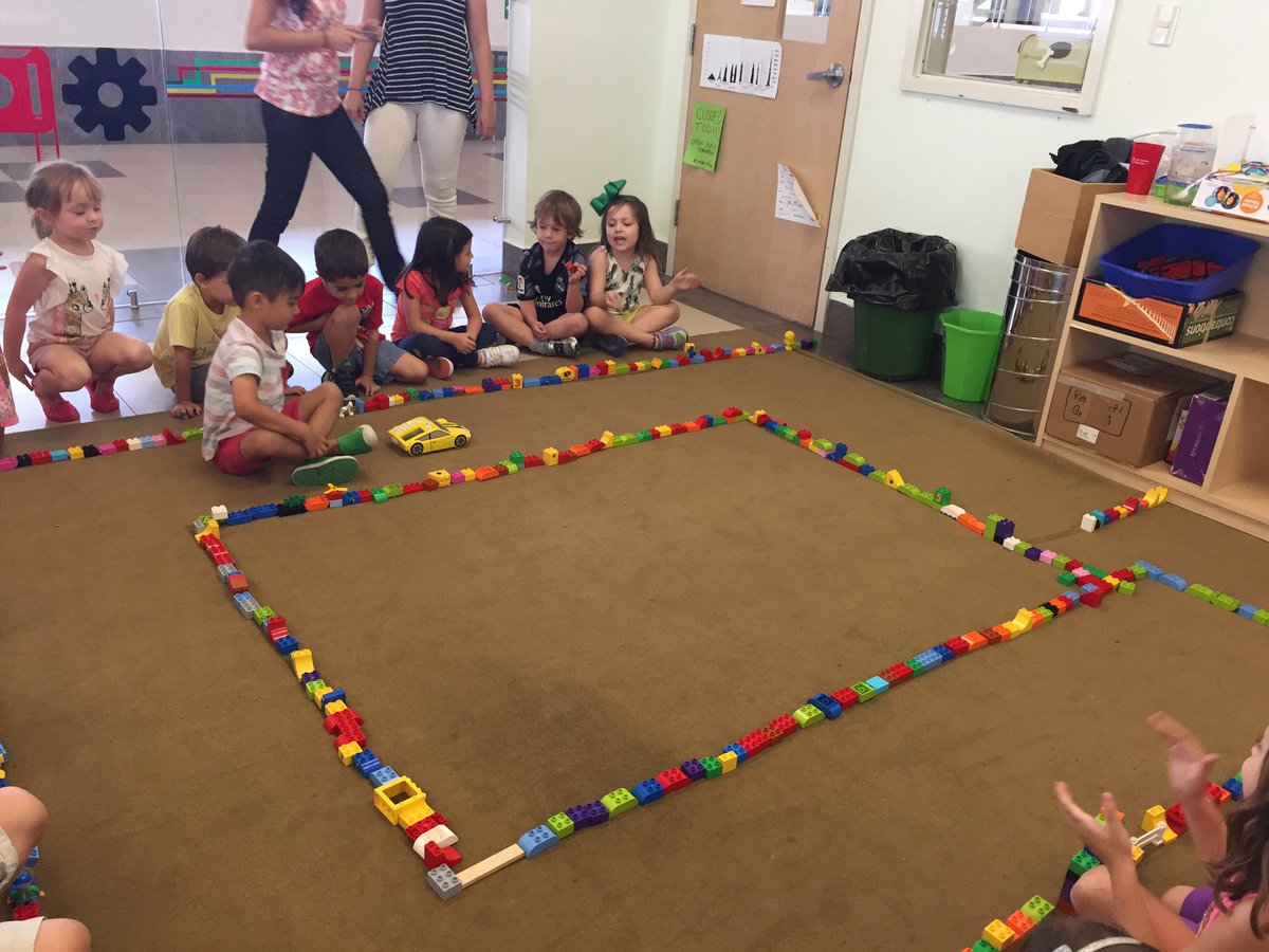 dianasaldana's tweet photo. Nursery Ss learn how to program Bee-bot and Pro-bot robots. @OpenMindZone @nina_madero #terrapinlogo #asfmtech #asfmlearns #coding https://t.co/GQCyVQbwBk